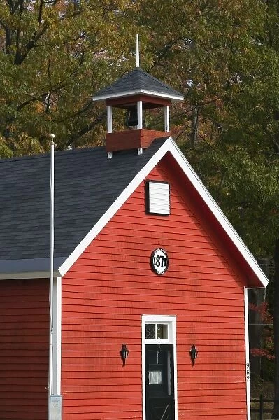 USA, Michigan, Lake Michigan Shore, Leelanau County, Glen Arbor: 1871 Shetland Schoolhouse