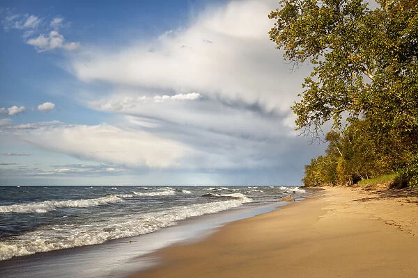 USA, Michigan, Munising, Receding storm clouds at Pictured Rocks National Lakeshore