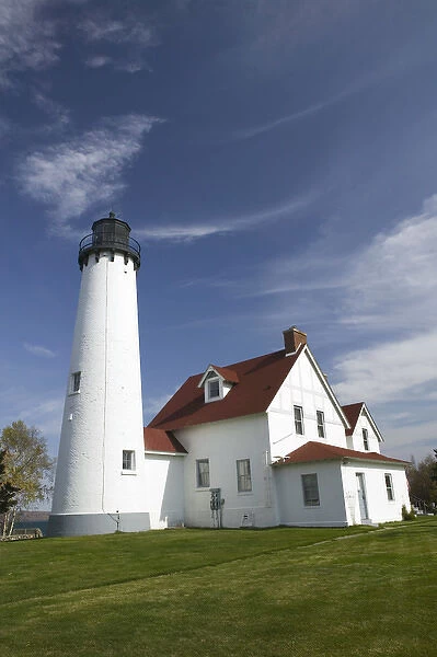 USA-Michigan-Upper Peninsula-Sault Saint Marie: Point Iroquois Lighthouse  /  Whitefish