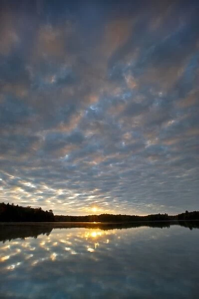 USA, Michigan, Upper Peninsula. Sunrise at Petes Lake in autumn