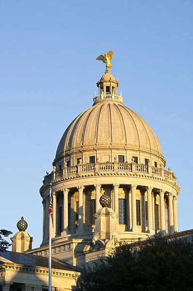 USA, Mississippi, Jackson. Mississippi State Capitol dome, sunrise