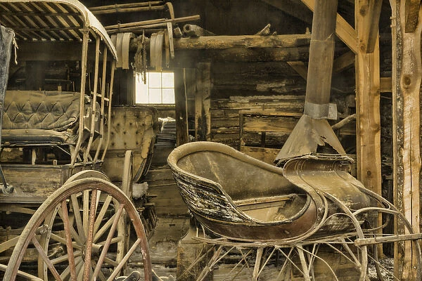 USA, Montana, Virginia City. Antique sleigh and buggy