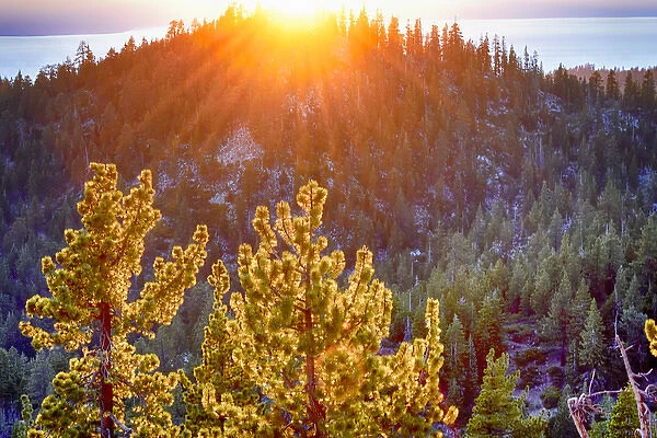USA, Nevada, Lake Tahoe at sunset