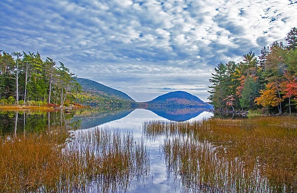 USA, New England, Maine, Acadia National Park and Jordon Pond on very calm Autumn day