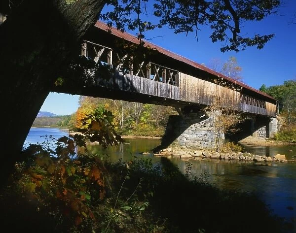 USA, New Hampshire, Campton. Blair Bridge spanning the Pemigewasset River