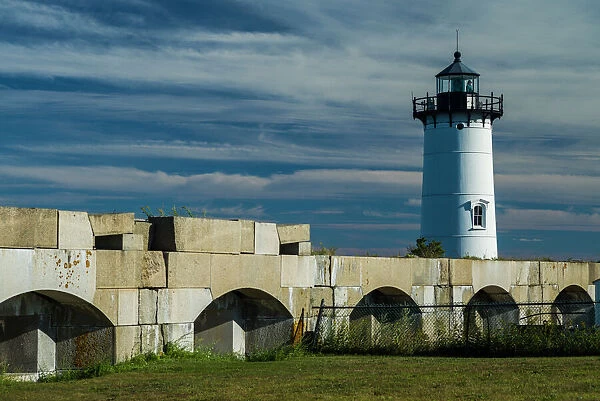 USA, New Hampshire, New Castle, Portsmouth Harbor Lighthouse and Fort Constitution