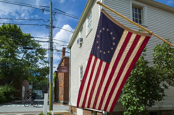 USA, New Hampshire, Portsmouth, Strawberry Banke Historic Area, building with US flag