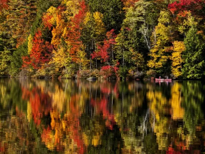Framed Print : USA, New Hampshire, White Mountains, Fall reflections and canoeing on Russell Pond Framed Print : USA, New Hampshire, White Mountains, Fall reflections and canoeing on Russell Pond