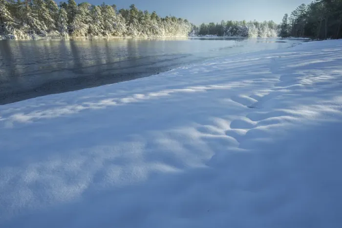 Framed Print : USA, New Jersey, Pine Barrens National Preserve. Snow-covered forest and lake shore