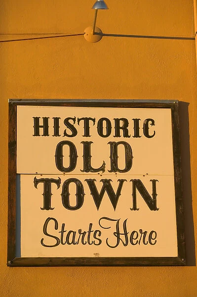 USA-NEW MEXICO-Albuquerque: Old Town Albuquerque Historic Old Town Sign