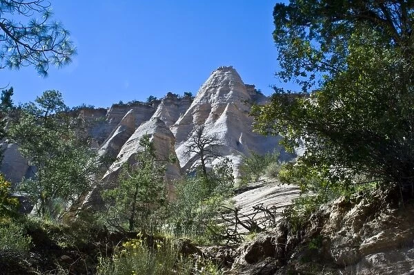 USA, New Mexico, Tent Rocks National Monument, Canyon Trail to Mesa top through Slot Canyon