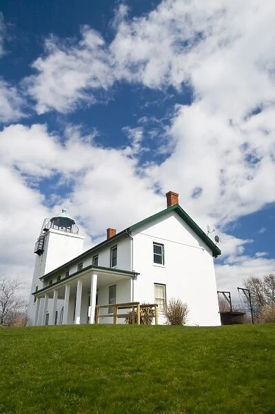 USA, New York, Cutchogue. Horton Point Lighthouse
