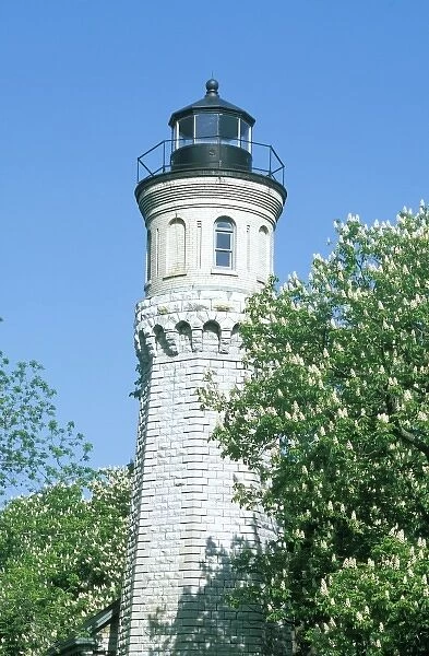 USA, New York, Youngstown. Historic lighthouse near Old Fort Niagara