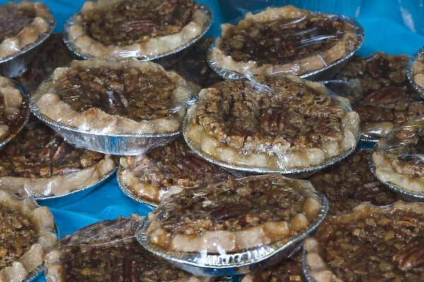 USA; North America; Georgia; Savannah; Home made pecan pies at a Farmers Market