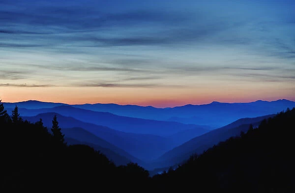 USA, North Carolina. Sunrise in the Great Smoky Mountains National Park. Credit as