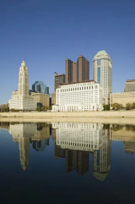 Framed Print : USA, Ohio, Columbus: City Skyline along the Scioto River / Late afternoon Framed Print : USA, Ohio, Columbus: City Skyline along the Scioto River / Late afternoon