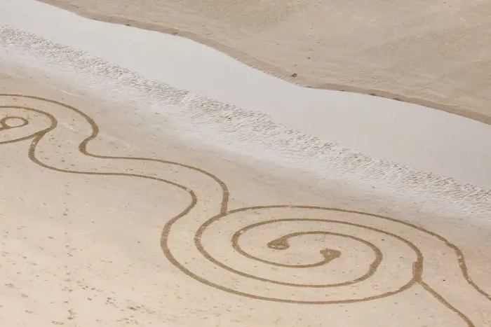 Framed Print : USA, Oregon, Bandon Beach. Geometric drawings in the sand. (PR) Framed Print : USA, Oregon, Bandon Beach. Geometric drawings in the sand. (PR)