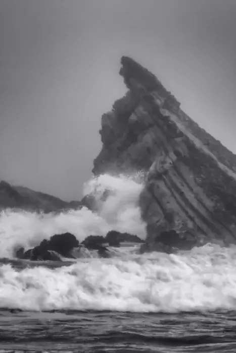Framed Print : USA, Oregon, Bandon. Storm waves on coast