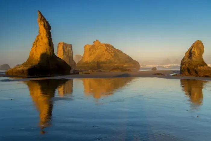 Framed Print : USA, Oregon, Bandon. Sunrise on beach. Credit as: Jay O Brien / Jaynes Gallery / DanitaDelimont Framed Print : USA, Oregon, Bandon. Sunrise on beach. Credit as: Jay O Brien / Jaynes Gallery / DanitaDelimont