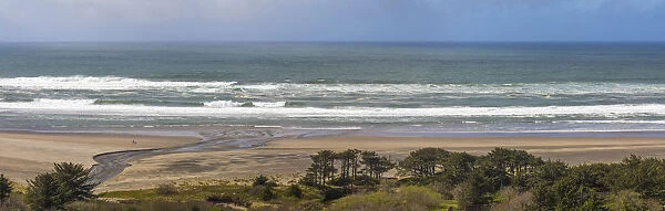USA, Oregon. Coastal panoramic. Credit as: Don Paulson  /  Jaynes Gallery  /  DanitaDelimont