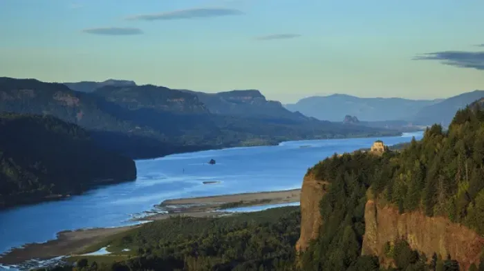 Framed Print : USA, Oregon, Columbia Gorge, Chanticleer Point, a Vista House at sunset Framed Print : USA, Oregon, Columbia Gorge, Chanticleer Point, a Vista House at sunset