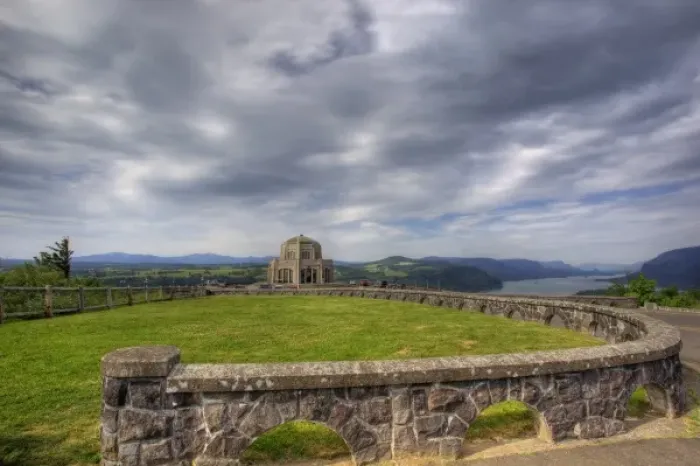 Framed Print : USA, Oregon, Columbia River Gorge, Vista House at Crown Point, and the Columbia River Framed Print : USA, Oregon, Columbia River Gorge, Vista House at Crown Point, and the Columbia River