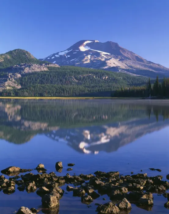 Framed Print : USA, Oregon. Deschutes National Forest, South Sister reflects in Sparks Lake in early morning Framed Print : USA, Oregon. Deschutes National Forest, South Sister reflects in Sparks Lake in early morning