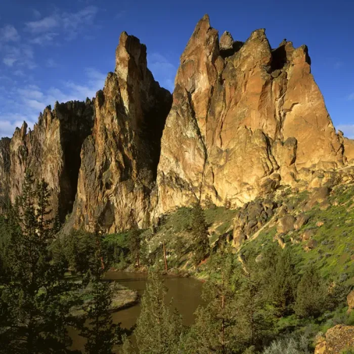 Framed Print : USA, Oregon, Granite Cliffs at Smith Rock State Park and Crooked River Framed Print : USA, Oregon, Granite Cliffs at Smith Rock State Park and Crooked River