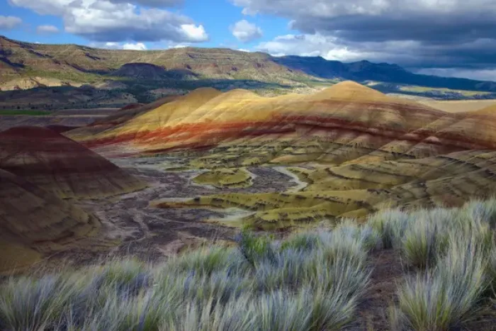 Framed Print : USA, Oregon. Landscape of the Painted Hills Unit, John Day Fossil Beds National Monument