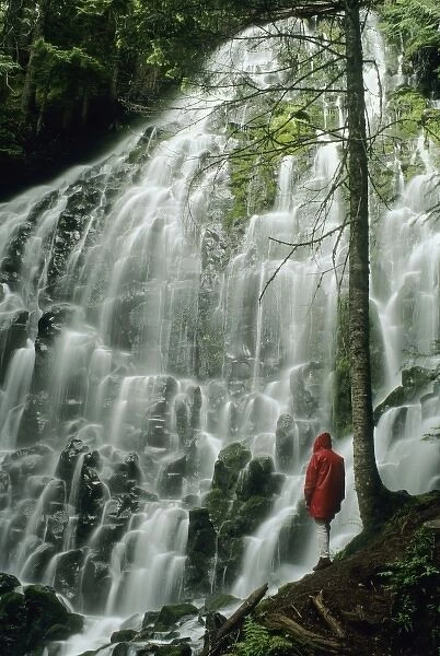 USA, Oregon, Mt. Hood wilderness, Ramona Falls, model released