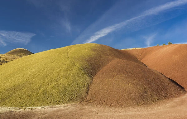 USA, Oregon, Painted Hills. Hill formations