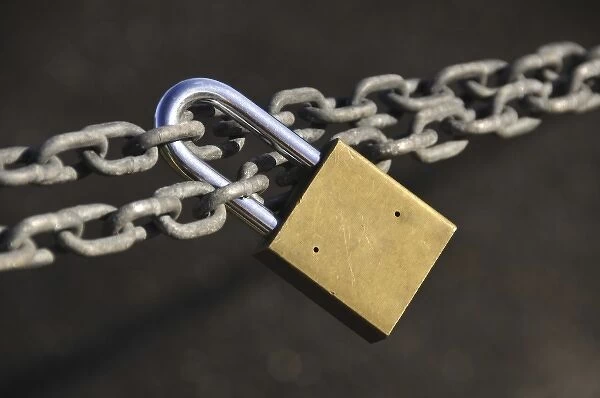 USA, Oregon, Portland. Close-up of padlock on chain