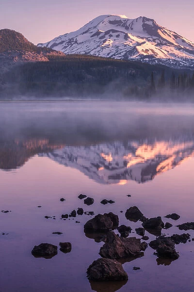 USA, Oregon, Sparks Lake. Misty lake and Mt