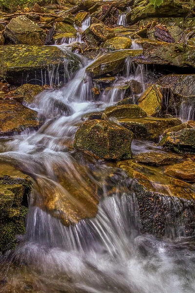 USA, Pennsylvania, Benton, Ricketts Glen State Park. Kitchen Creek cascade. Credit as