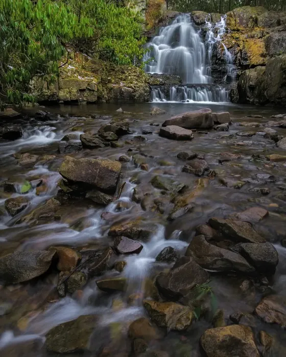 Framed Print : USA, Pennsylvania, Hickory Run State Park. Waterfall and rocky rapids. ©Jay O'Brien / Jaynes Gallery / DanitaDelimont.com Framed Print : USA, Pennsylvania, Hickory Run State Park. Waterfall and rocky rapids. ©Jay O'Brien / Jaynes Gallery / DanitaDelimont.com