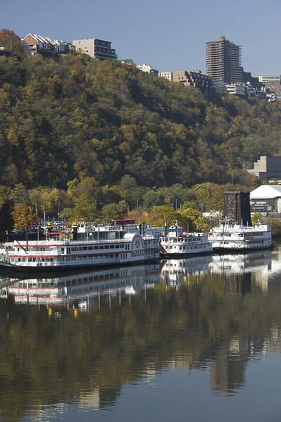 USA-Pennsylvania-Pittsburgh: Riverboats along Monongahela River  /  Morning