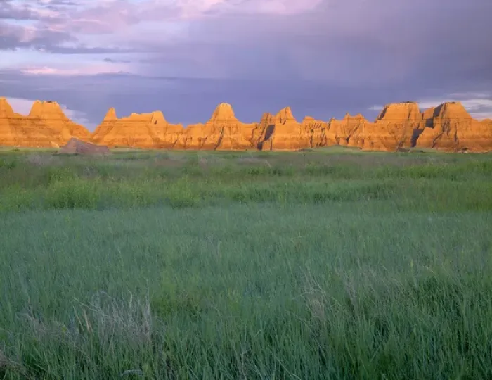 Framed Print : USA, South Dakota, Badlands National Park, Sunrise light on eroded pinnacles above Framed Print : USA, South Dakota, Badlands National Park, Sunrise light on eroded pinnacles above