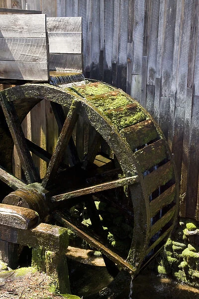 USA, Tennessee, Cades Cove. Close-up of grist mill water wheel. Credit as: Wendy