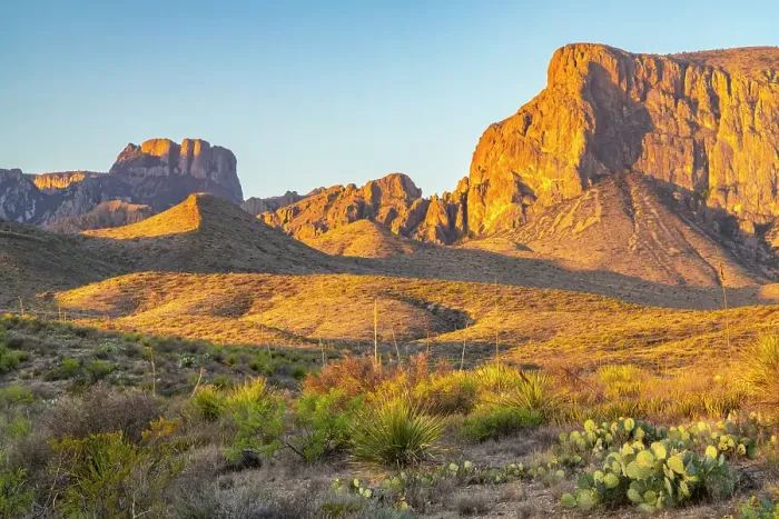 Framed Print : USA, Texas, Big Bend National Park. Chisos Mountains at sunrise Framed Print : USA, Texas, Big Bend National Park. Chisos Mountains at sunrise