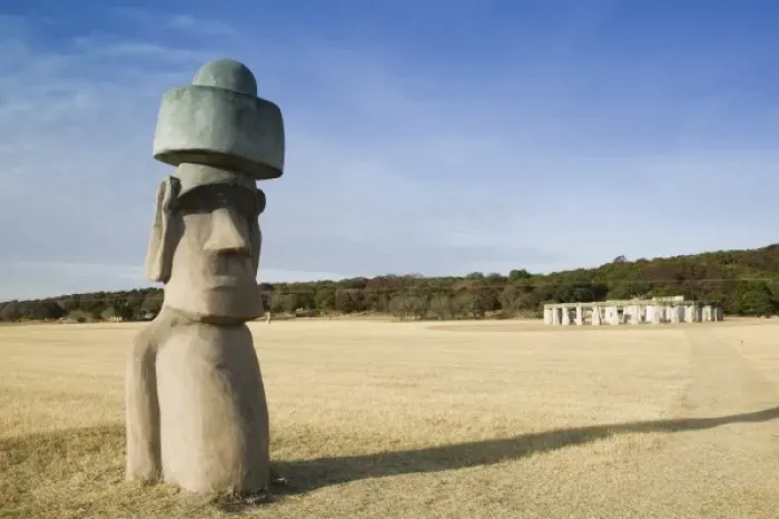 Framed Print : USA, TEXAS, Hill Country, Hunt: Stonehenge 2, Half scale replica Easter Island Moai