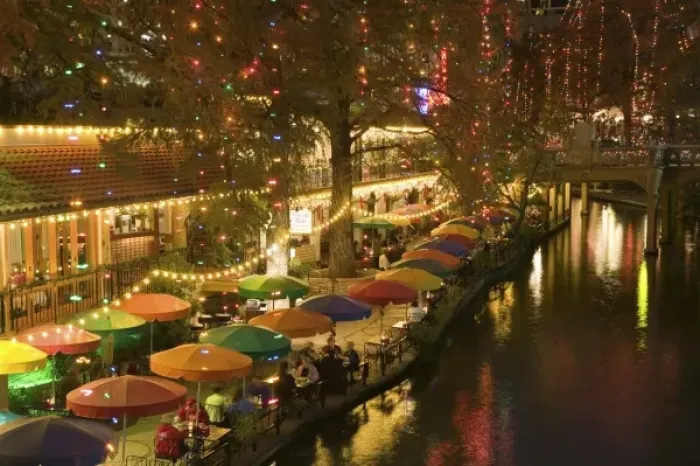 Framed Print : USA, TEXAS, San Antonio: Riverwalk Area / Evening Framed Print : USA, TEXAS, San Antonio: Riverwalk Area / Evening