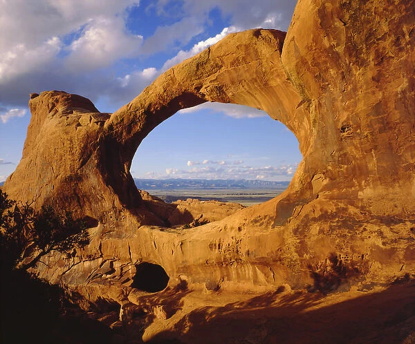 USA; Utah; Arches National Park; Double O Arch