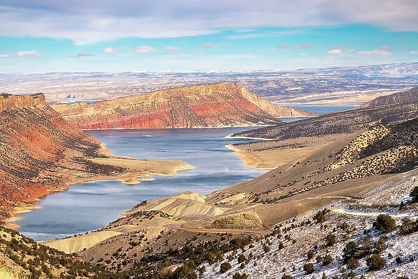 USA, Utah, Flaming Gorge Reservoir. Low water table in the gorge