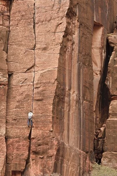 USA, Utah, Zion National Park, climber near Weeping Rock