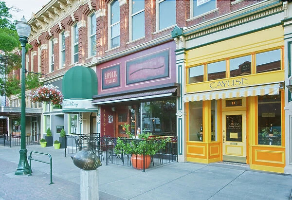 USA, WA, Walla Walla, Downtown voted best main street and best small town for foodies