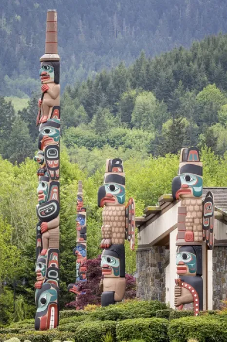 Framed Print : USA, Washington, Jamestown. Totem art. (PR) Credit as: Don Paulson / Jaynes Gallery Framed Print : USA, Washington, Jamestown. Totem art. (PR) Credit as: Don Paulson / Jaynes Gallery