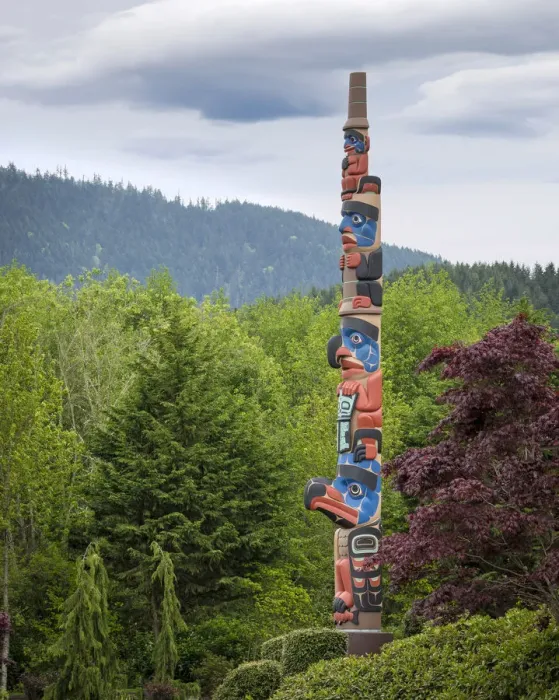 Framed Print : USA, Washington, Jamestown. Totem art. (PR) Credit as: Don Paulson / Jaynes Gallery Framed Print : USA, Washington, Jamestown. Totem art. (PR) Credit as: Don Paulson / Jaynes Gallery