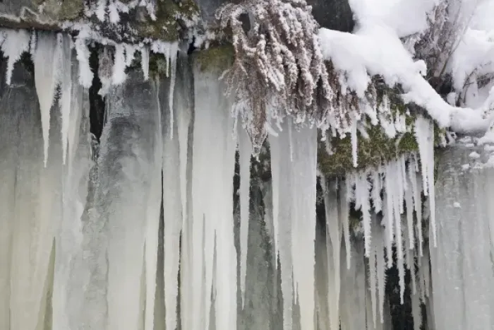 Framed Print : USA, Washington, Leavenworth. Close-up of icicles and snow