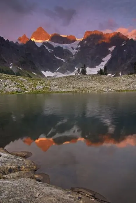 Framed Print : USA, Washington, North Cascades. Alpenglow on Mt. Shuksan reflected in Lake Ann Framed Print : USA, Washington, North Cascades. Alpenglow on Mt. Shuksan reflected in Lake Ann