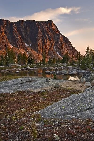 USA, Washington, North Cascades. Alpine scenery at Cathedral Lake